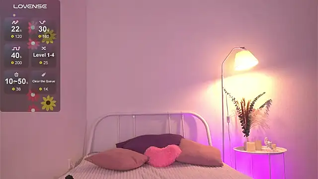 Snapshot of tender_babyy chatting on 10/07/25, 12:46 tender babyy online show from 10/07/25, 12:46