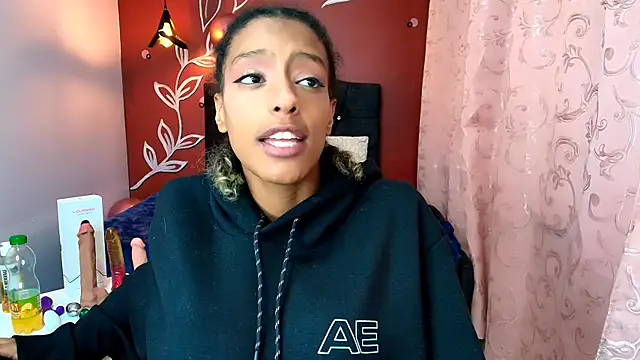 Zia Green online show from 01/30/25, 03:19