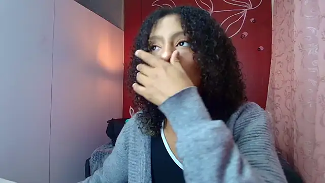 Zia Green online show from 03/01/25, 12:01