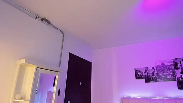 Amy Kiitty  online show from 04/03/26, 01:09