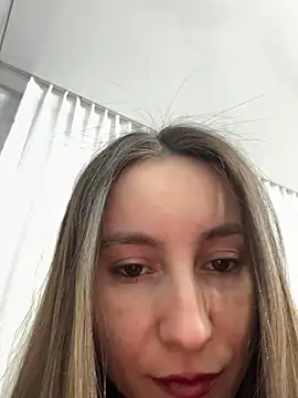 viviandaimond1 online show from 02/14/26, 08:05