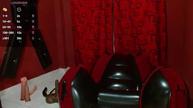 KarinaSimonz online show from 01/25/25, 10:39