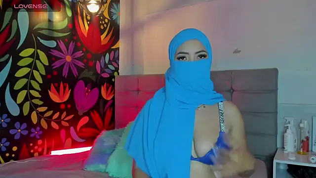 Sweet hot mia online show from 03/14/25, 07:34