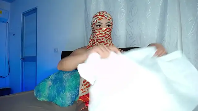 Sweet hot mia online show from 02/11/26, 02:00