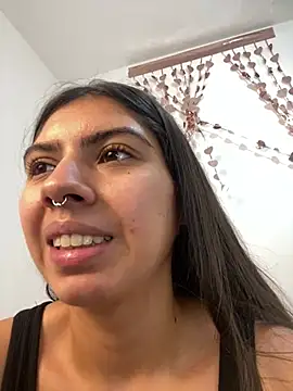 Snapshot of Argentiiniita chatting on 02/23/25, 10:31 Argentiiniita online show from 02/23/25, 10:31