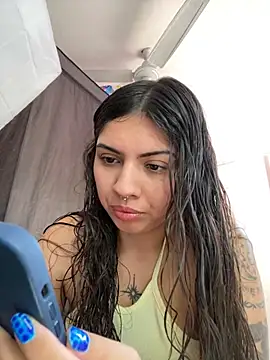 Snapshot of Argentiiniita chatting on 11/01/25, 08:22 Argentiiniita online show from 11/01/25, 08:22