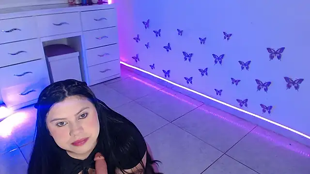 April sexycurvi online show from 03/08/26, 04:38