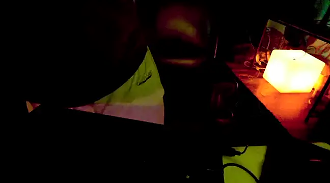 Snapshot of Pressure69mee chatting on 02/07/25, 02:04 Pressure69mee online show from 02/07/25, 02:04