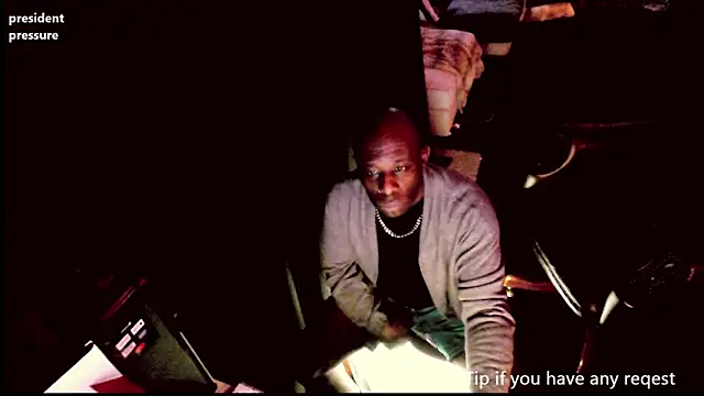 Snapshot of Pressure69mee chatting on 03/18/25, 05:20 Pressure69mee online show from 03/18/25, 05:20