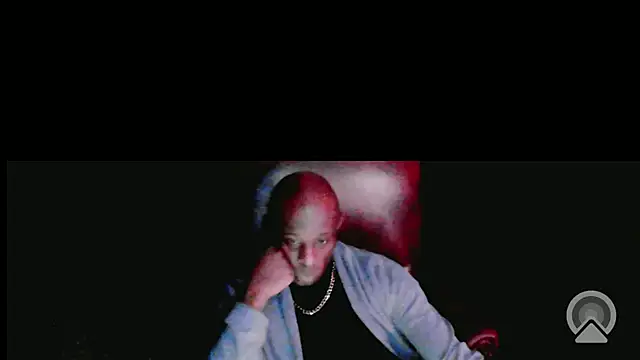 Snapshot of Pressure69mee chatting on 03/18/25, 12:14 Pressure69mee online show from 03/18/25, 12:14