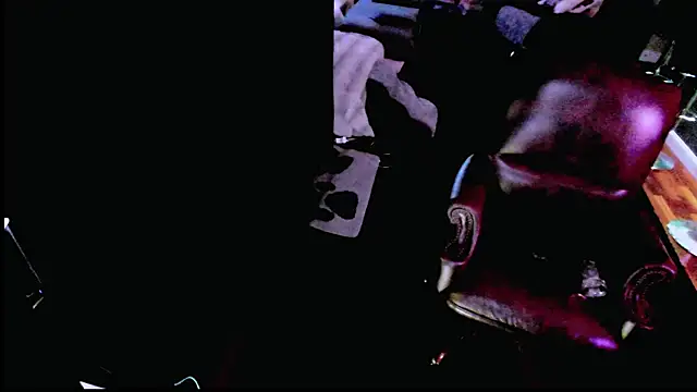 Snapshot of Pressure69mee chatting on 03/19/25, 04:36 Pressure69mee online show from 03/19/25, 04:36