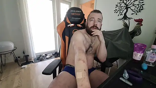 Sebuleczek online show from 03/21/25, 02:40