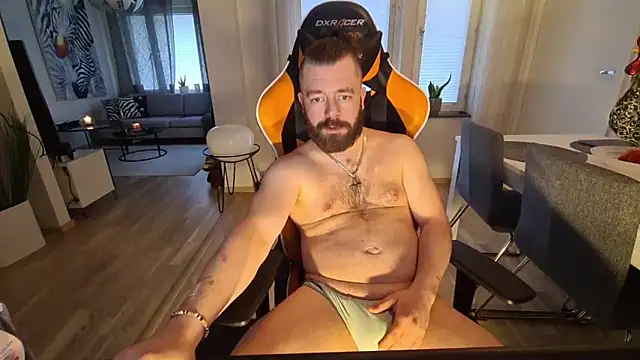 Sebuleczek online show from 03/22/25, 06:22