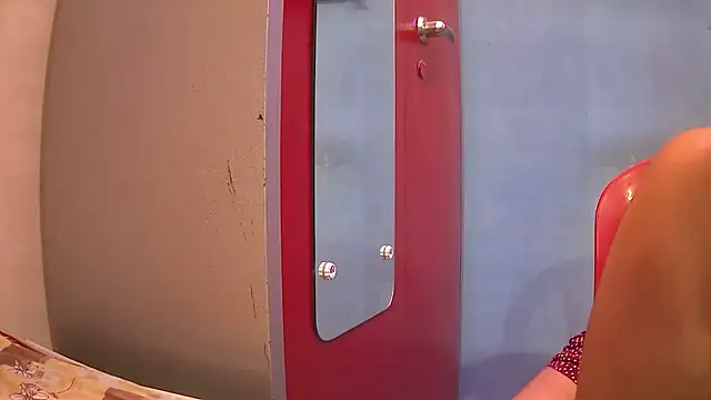 naina-80 online show from 04/18/26, 04:33