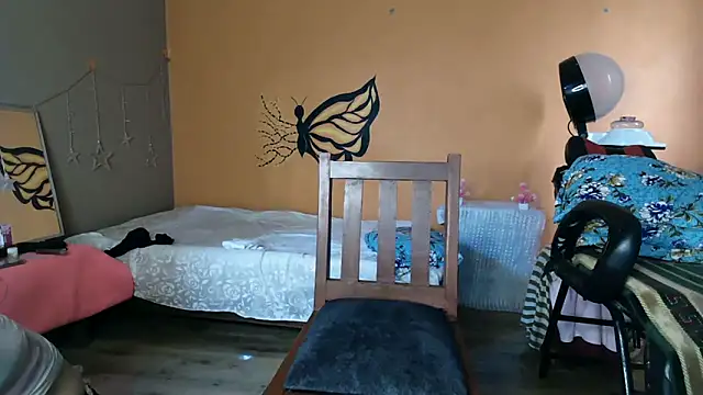 Snapshot of jenny-ki-bella chatting on 09/23/25, 03:31 jenny-ki-bella online show from 09/23/25, 03:31