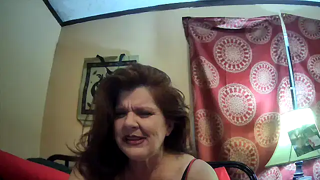 Snapshot of Fantasymaid80 chatting on 03/03/25, 05:20 Fantasymaid80 online show from 03/03/25, 05:20