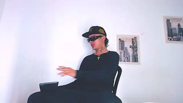 HannibalLester online show from 03/01/25, 03:21