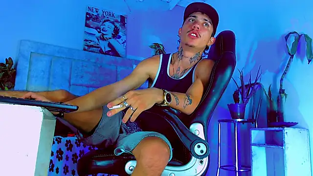 HannibalLester online show from 09/14/25, 05:01