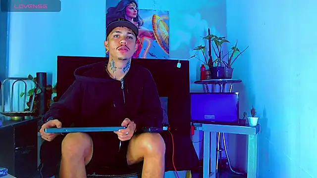 HannibalLester online show from 02/15/26, 05:37