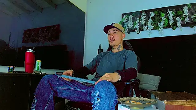 HannibalLester online show from 04/09/26, 03:39