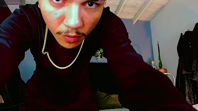 Snapshot of HannibalLester chatting on 07/12/26, 04:47 HannibalLester online show from 07/12/26, 04:47