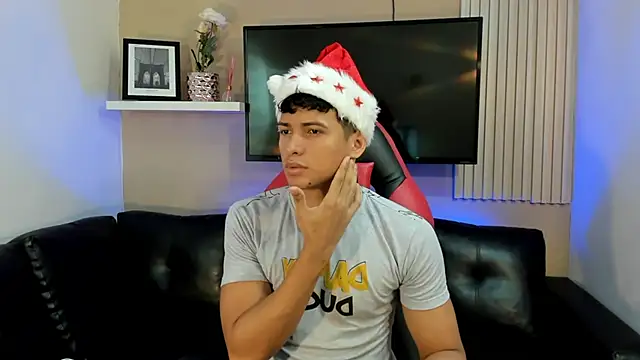 yei-sant online show from 12/17/25, 08:48