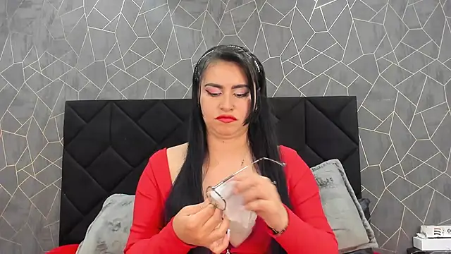 NicoleJonss online show from 02/27/25, 03:14