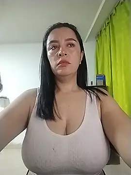 hailey85 online show from 05/19/26, 11:22