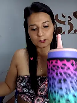 elena jonees online show from 03/26/26, 08:47