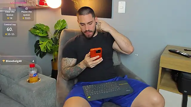 Giorgio-Leone online show from 03/17/26, 02:05