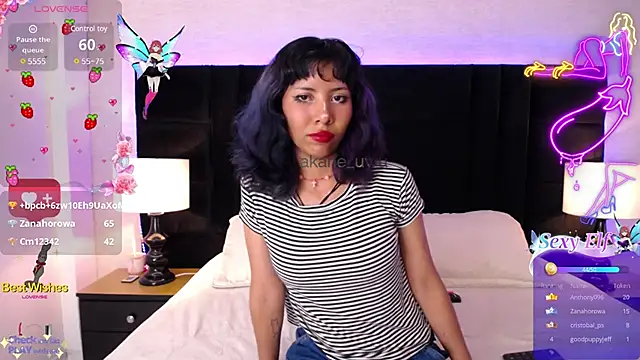 Akane Uwu online show from 02/03/25, 07:10