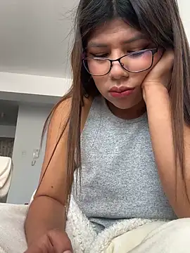 ARIANA SAENS online show from 02/03/25, 04:20