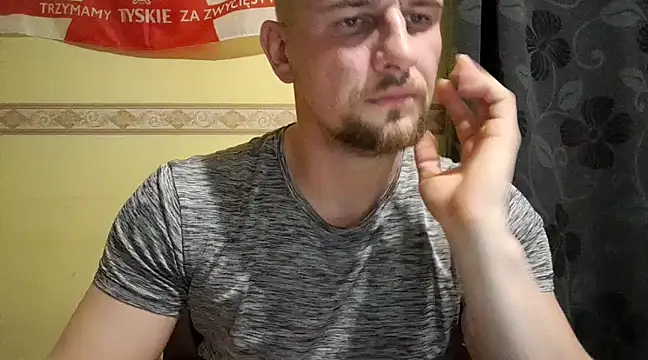 Regularfucker28 online show from 12/16/24, 04:38