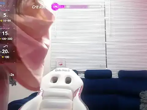Snapshot of Naiara_Sex_ chatting on 03/02/25, 06:51 Naiara Sex online show from 03/02/25, 06:51