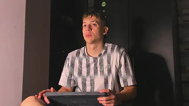 Dimitri higth420 online show from 11/18/25, 11:26