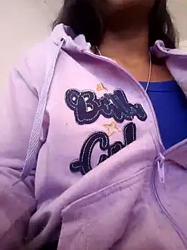 AnnieScott  online show from 03/17/25, 07:37