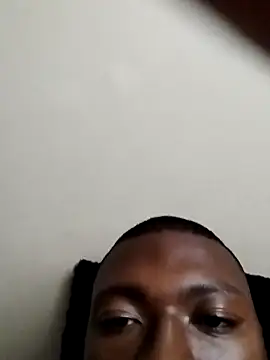 Snapshot of zipeqengeshe21 chatting on 01/15/25, 11:53 zipeqengeshe21 online show from 01/15/25, 11:53