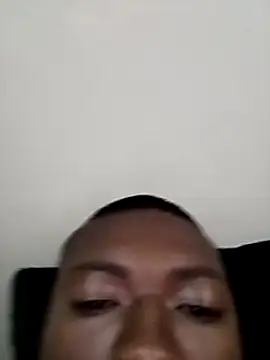 Snapshot of zipeqengeshe21 chatting on 01/20/25, 04:43 zipeqengeshe21 online show from 01/20/25, 04:43