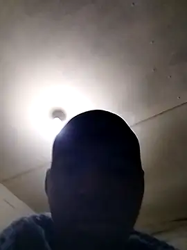 Snapshot of zipeqengeshe21 chatting on 09/18/25, 01:51 zipeqengeshe21 online show from 09/18/25, 01:51