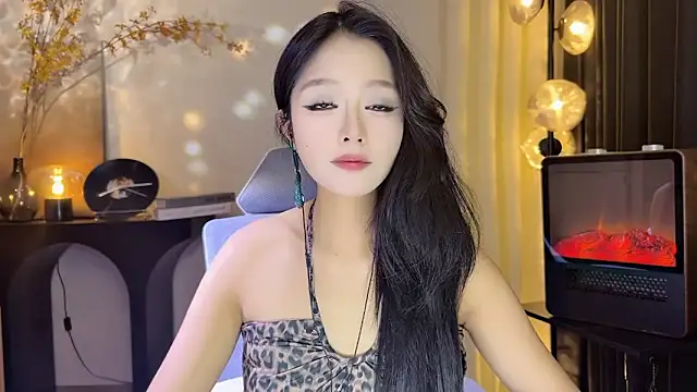 xiaodaibabyy online show from 12/22/24, 12:05