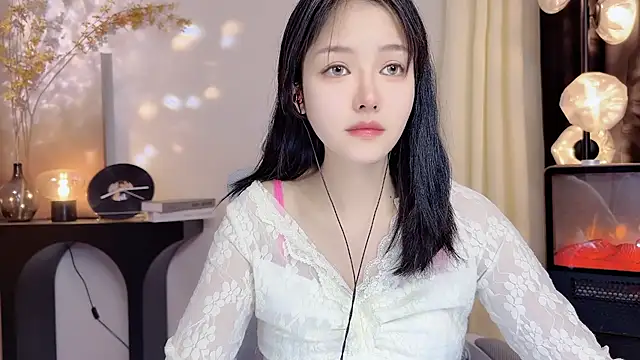 xiaodaibabyy online show from 01/31/25, 07:50