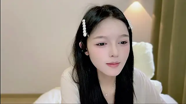 xiaodaibabyy online show from 10/04/25, 07:28