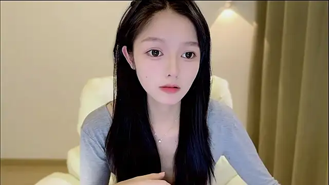 xiaodaibabyy online show from 10/26/25, 07:25