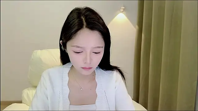 xiaodaibabyy online show from 11/15/25, 07:05