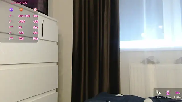 -LauraGold- online show from 03/12/25, 07:17