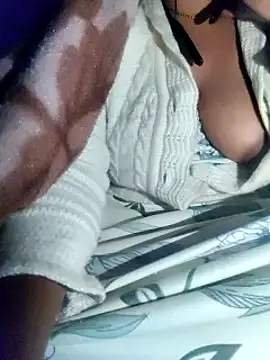 lovelyruhi online show from 12/14/24, 06:09