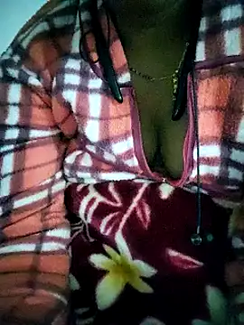 lovelyruhi online show from 01/18/25, 04:21