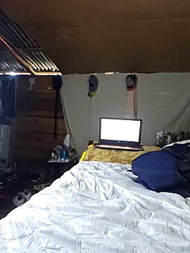 Snapshot of jose5320_20 chatting on 10/01/25, 01:06 jose5320 20 online show from 10/01/25, 01:06