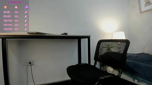 Caroline dh online show from 03/04/26, 11:27