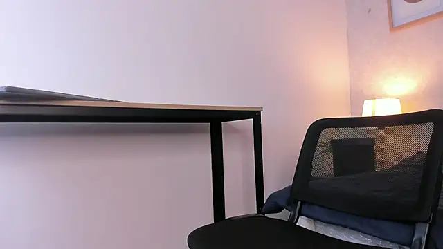 Caroline dh online show from 06/02/26, 11:45